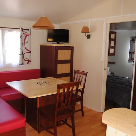 Mobilhome 3 Chambres Veyrignac Dış mekan fotoğraf