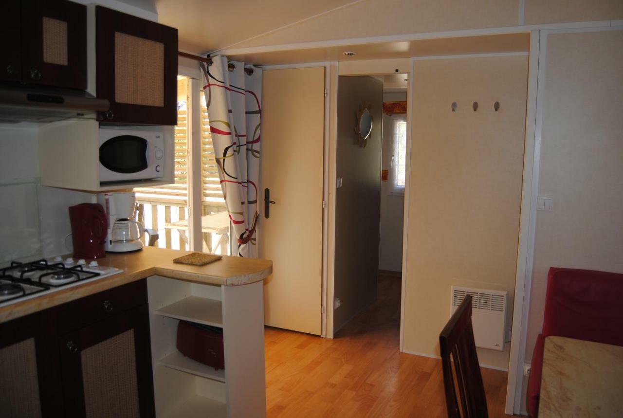 Mobilhome 3 Chambres Veyrignac Dış mekan fotoğraf