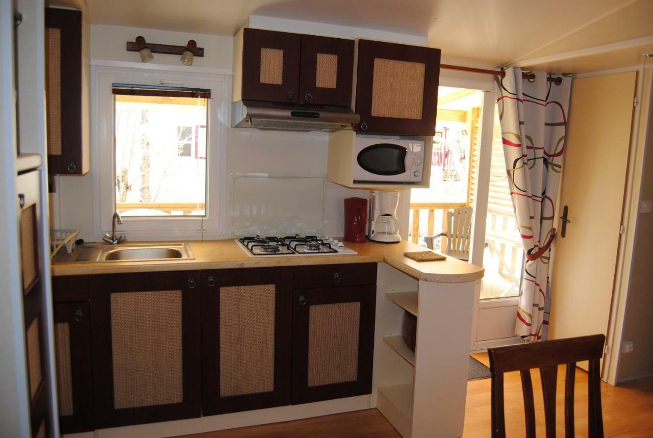 Mobilhome 3 Chambres Veyrignac Dış mekan fotoğraf